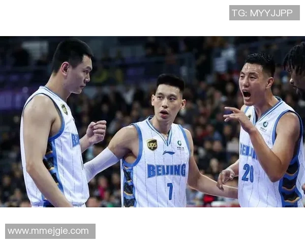 2006年CBA经典对决辽宁队与北京队的巅峰对抗回顾与分析 2006年CBA经典对决辽宁队与北京队的巅峰对抗回顾与分析