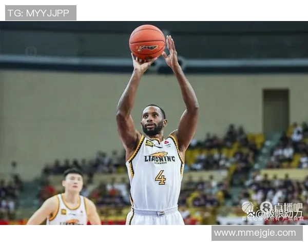 2021年CBA辽宁队与福建队精彩对决回顾与分析