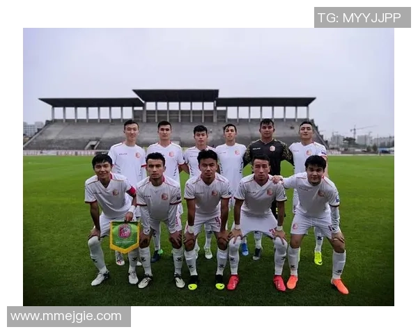 上港与恒大对决人数分析揭示两队实力对比及战术布局