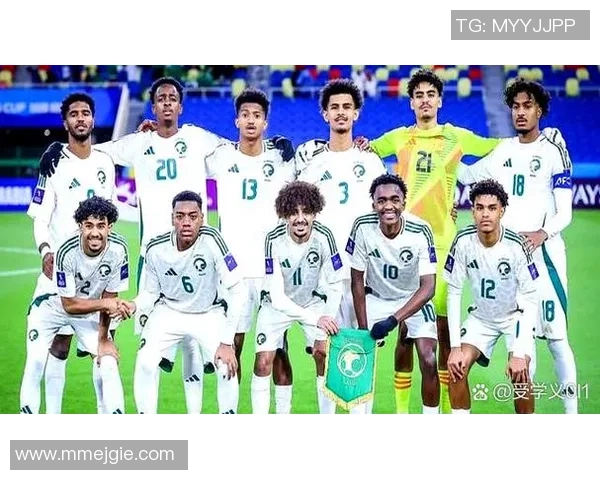 中国杯精彩对决中国队与泰国队比分揭晓赛后分析与精彩瞬间回顾