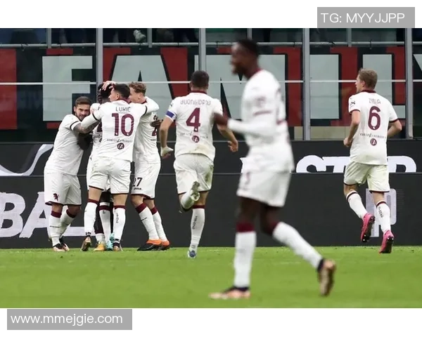 意大利杯激战米兰迎战都灵争夺晋级名额的精彩对决