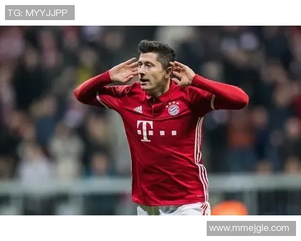 莱万凭借欧冠10场12球表现稳居射手榜首位金靴梦想近在咫尺